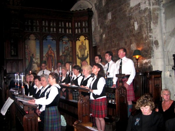 The London Gaelic Choir singing